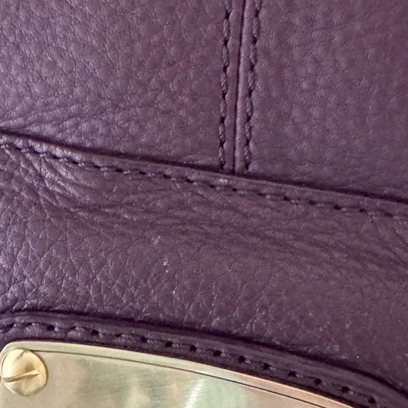 Michael Kors Purple Hobo Bag with Gold Hardware - Picture 5 of 12